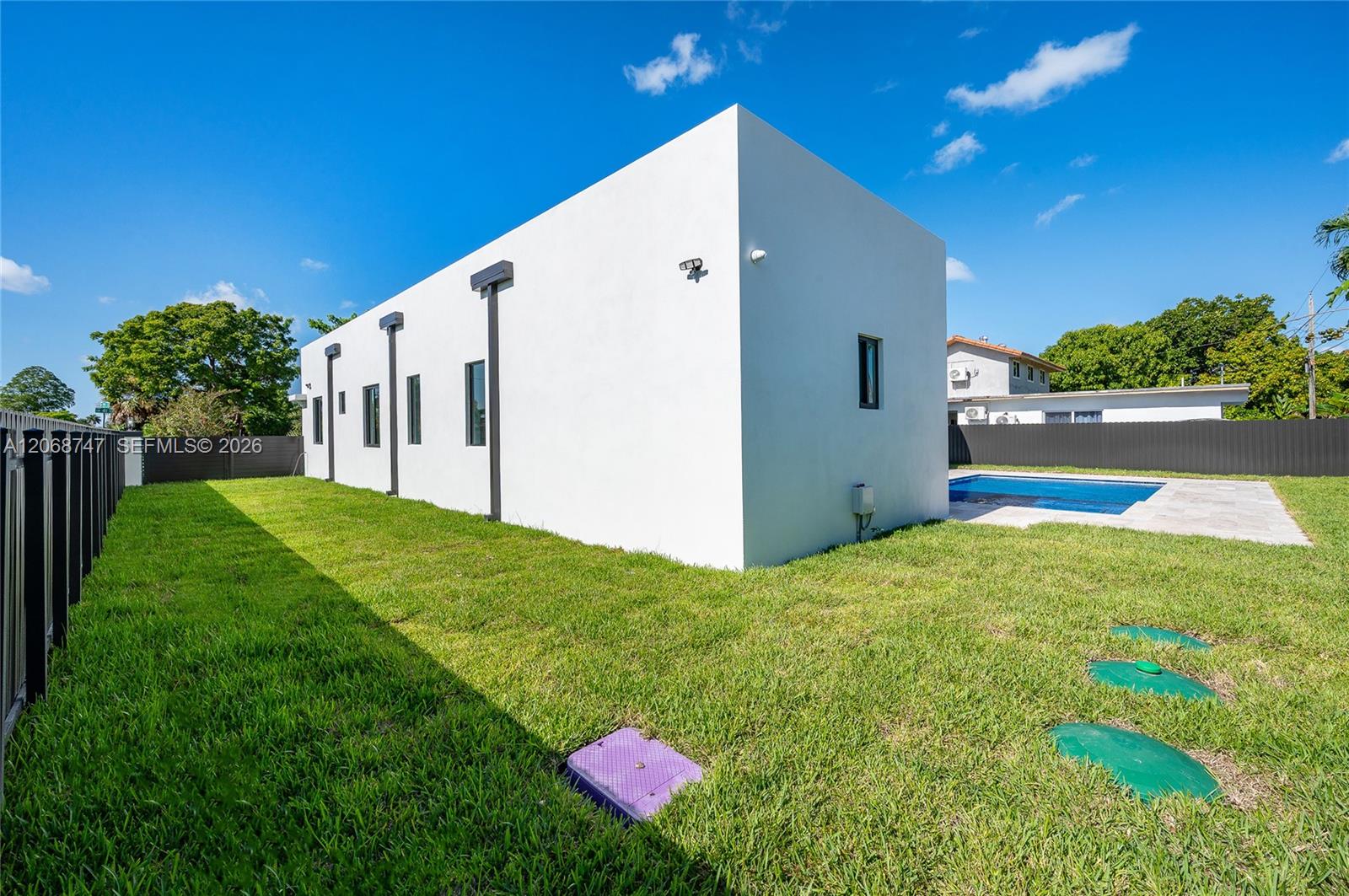 9951 Southwest 41st Terrace Miami, FL 33165 - Photo 29 of 33 Gallery Image 29