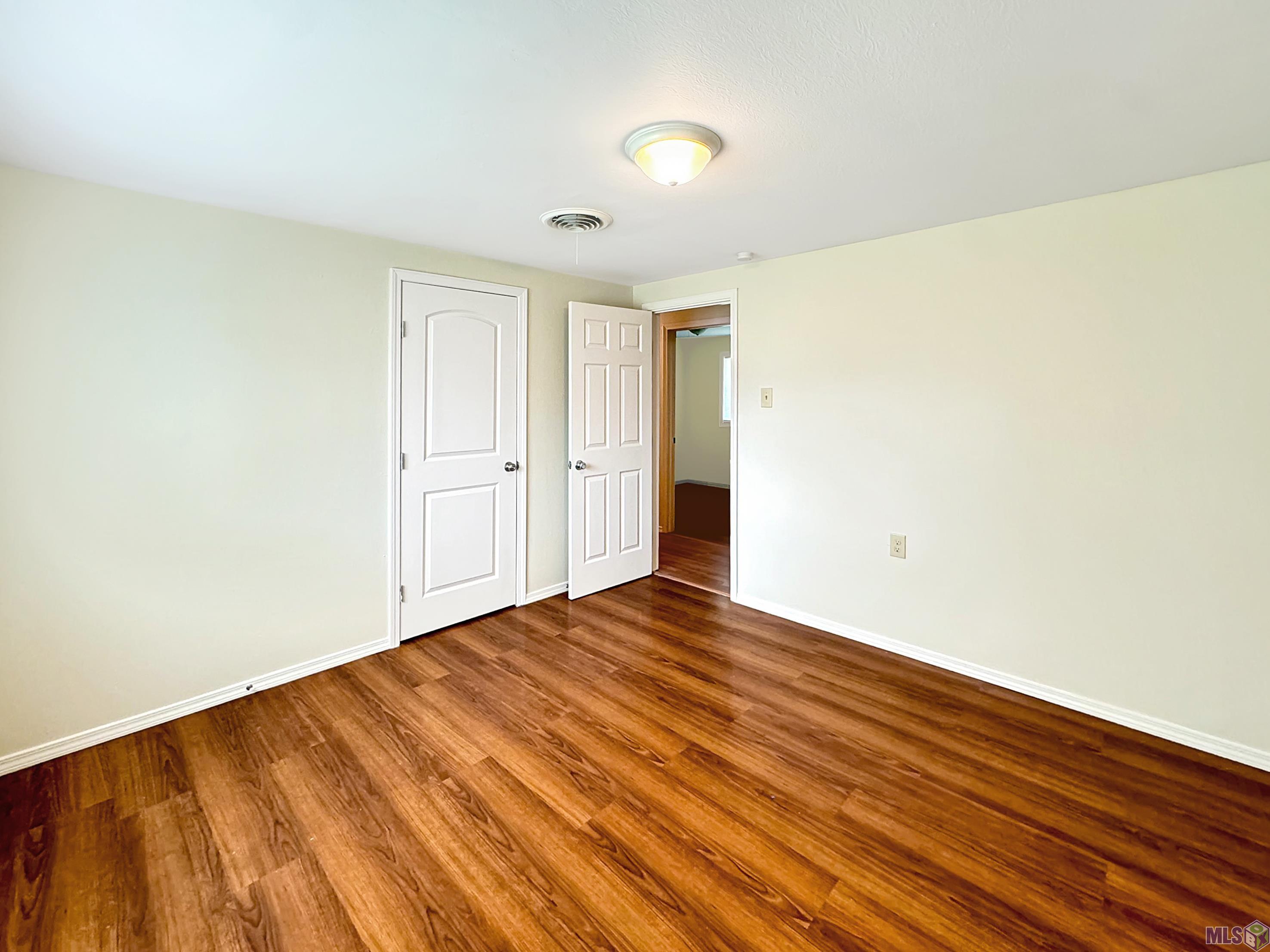6197 Flag Street Baton Rouge, LA 70812 - Photo 13 of 18 Gallery Image 13