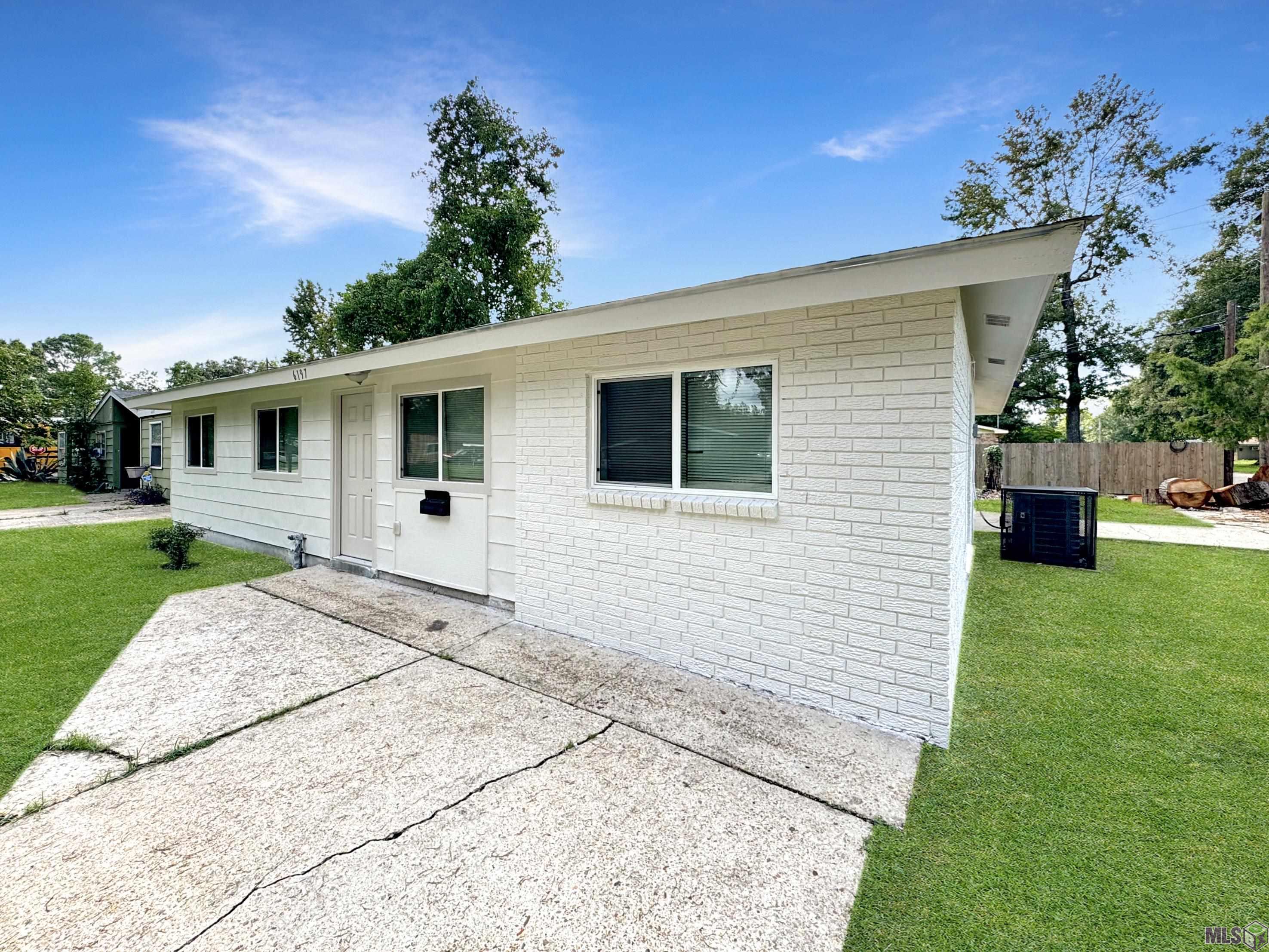 6197 Flag Street Baton Rouge, LA 70812 - Photo 4 of 18 Gallery Image 4