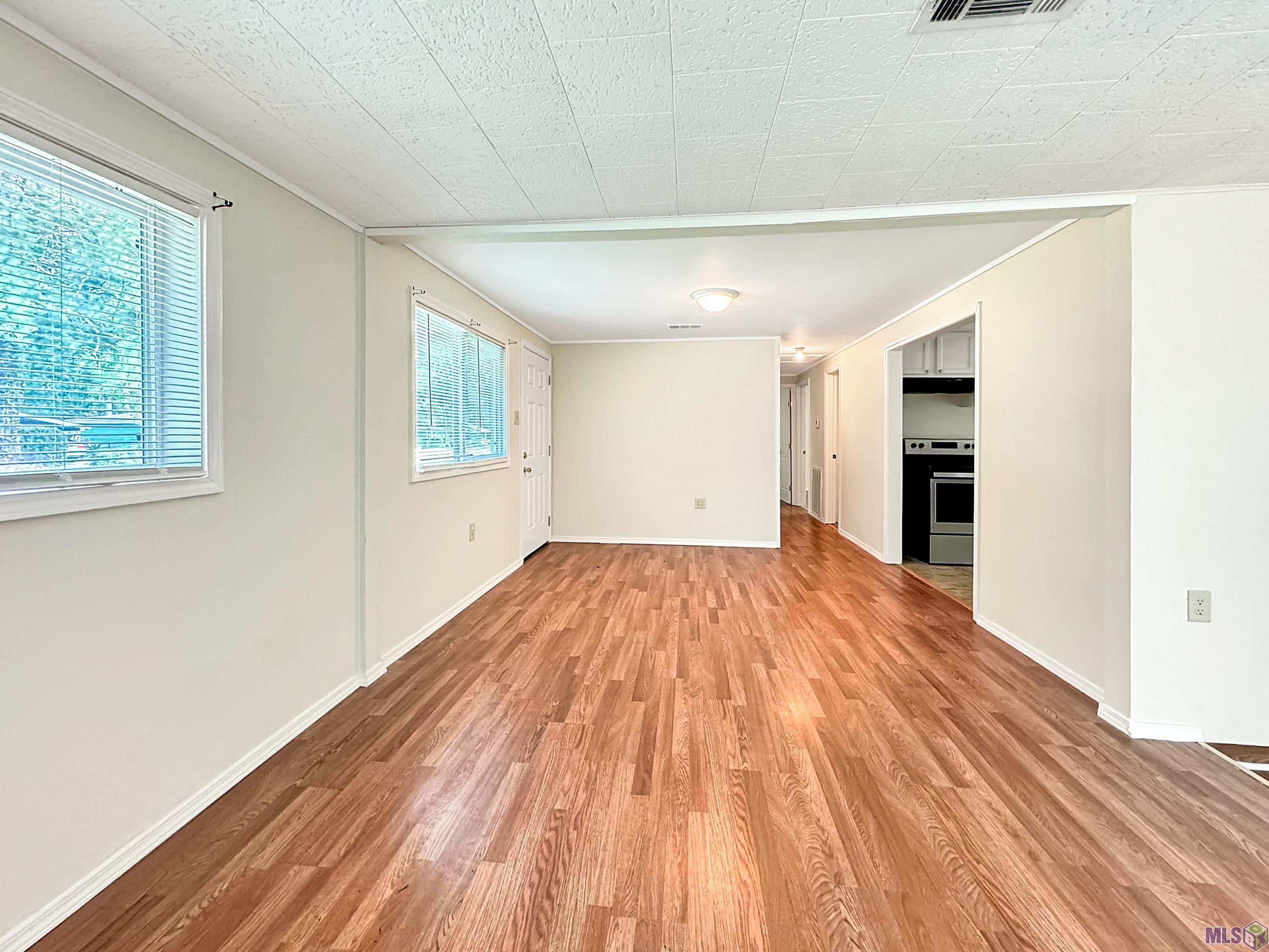 6197 Flag Street Baton Rouge, LA 70812 - Photo 7 of 18 Gallery Image 7