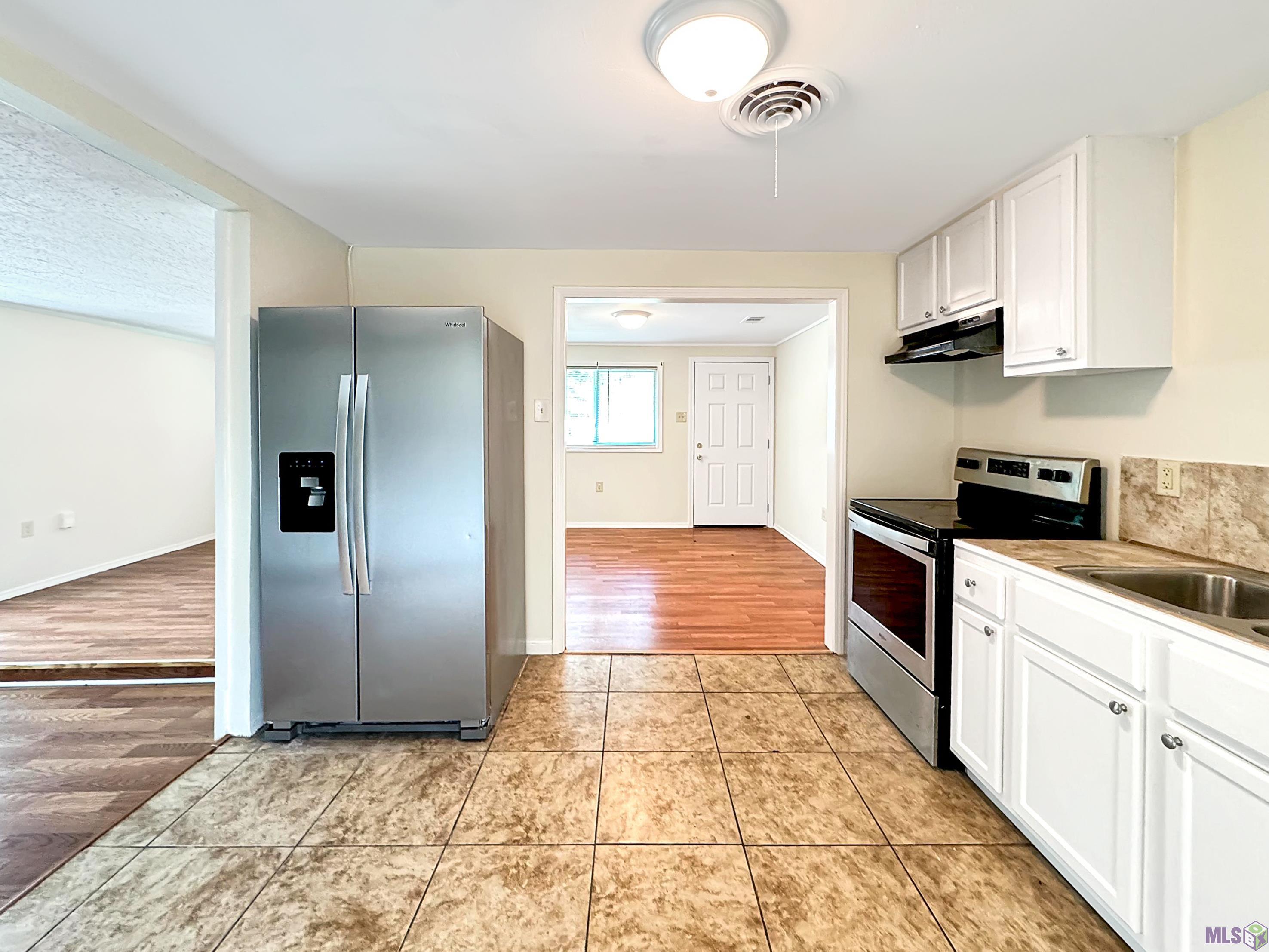 6197 Flag Street Baton Rouge, LA 70812 - Photo 9 of 18 Gallery Image 9