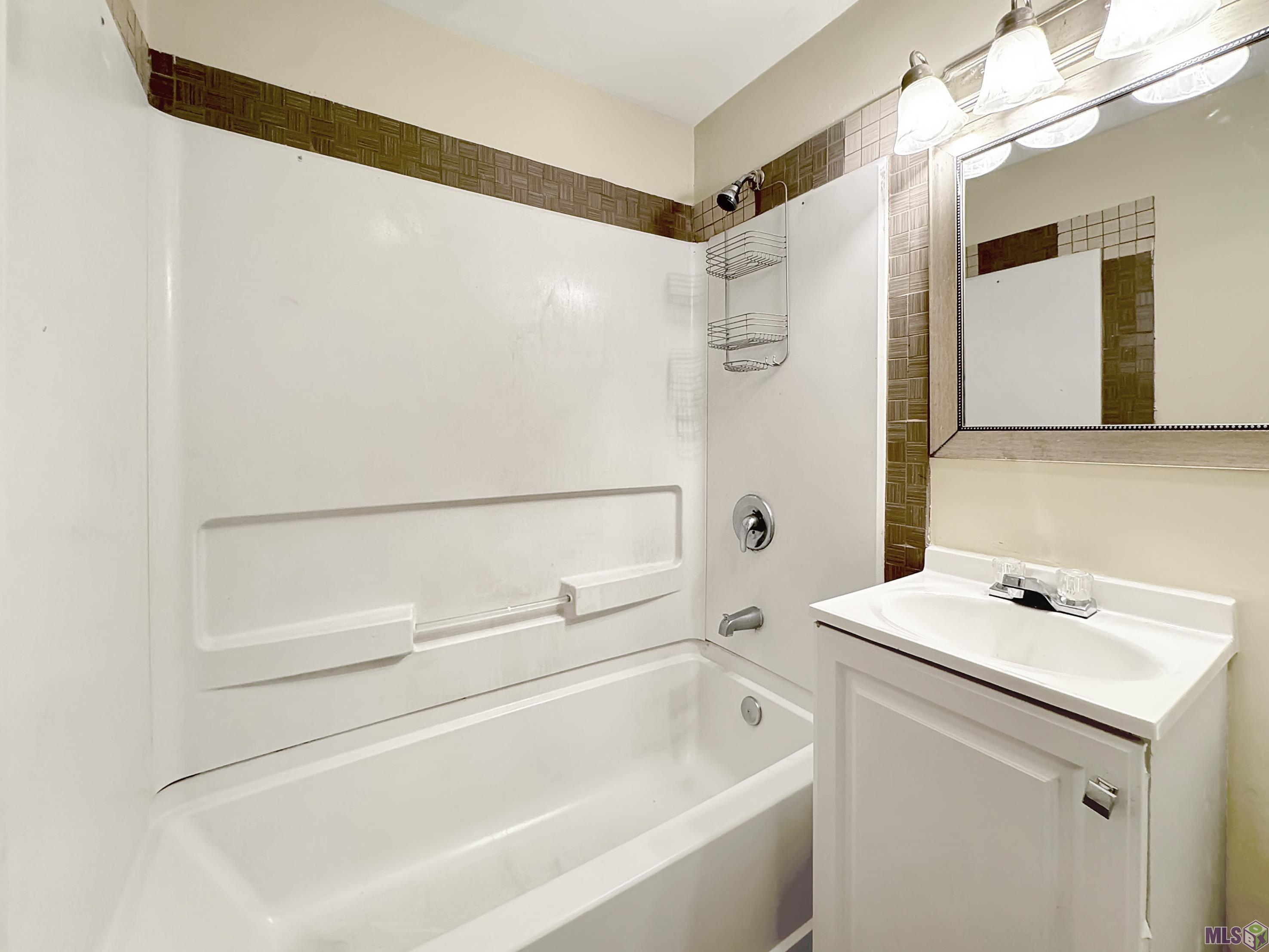 6197 Flag Street Baton Rouge, LA 70812 - Photo 10 of 18 Gallery Image 10