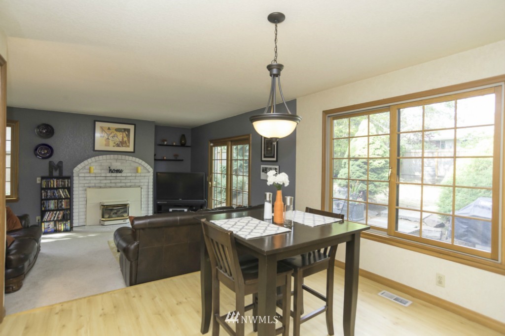117 236th Place Southwest Bothell, WA 98021 - Photo 11 of 25