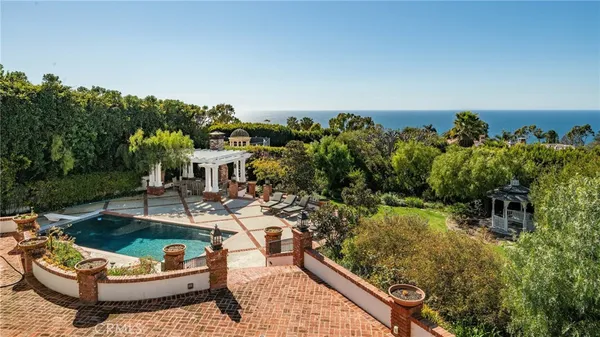 $15,000 | 1409 VÃa Arco, Palos Verdes Estates, CA 90274