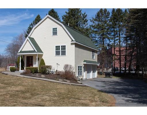 51 South Hunt Road Amesbury, MA 01913 - Photo 5 of 24