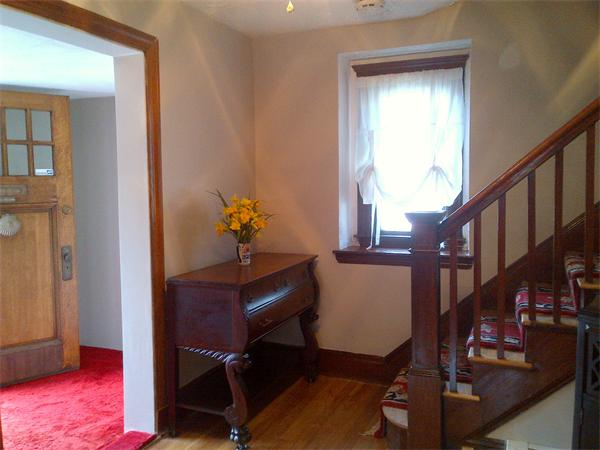 90 Keystone Street Boston, MA 02132 - Photo 3 of 23 Gallery Image 3