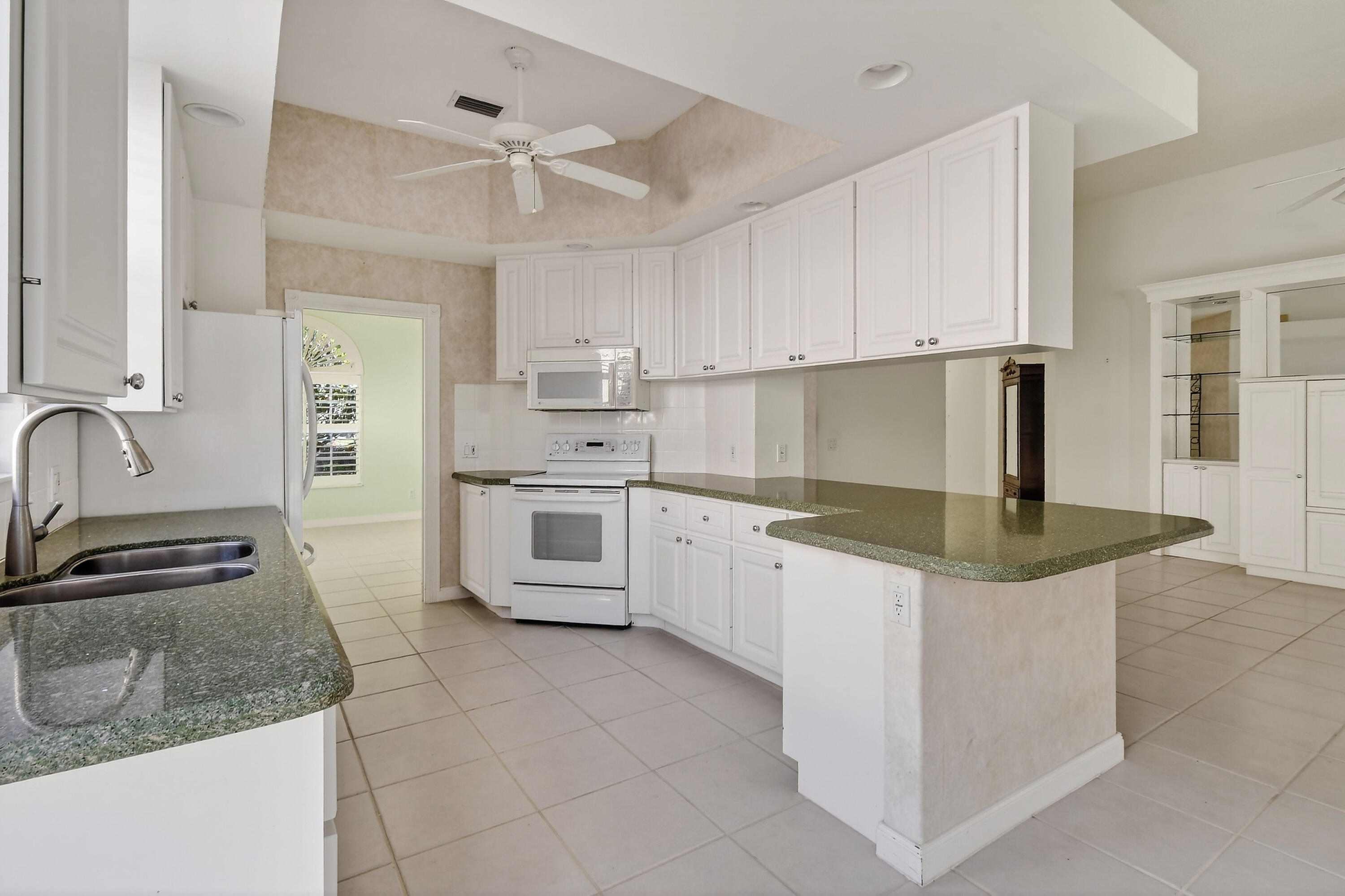 8892 Southeast Eldorado Way Hobe Sound, FL 33455 - Photo 18 of 83 KITCHEN