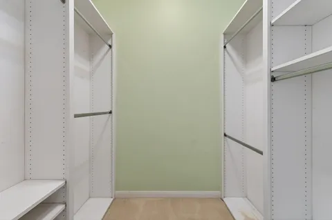 a view of a pathway both side of a building