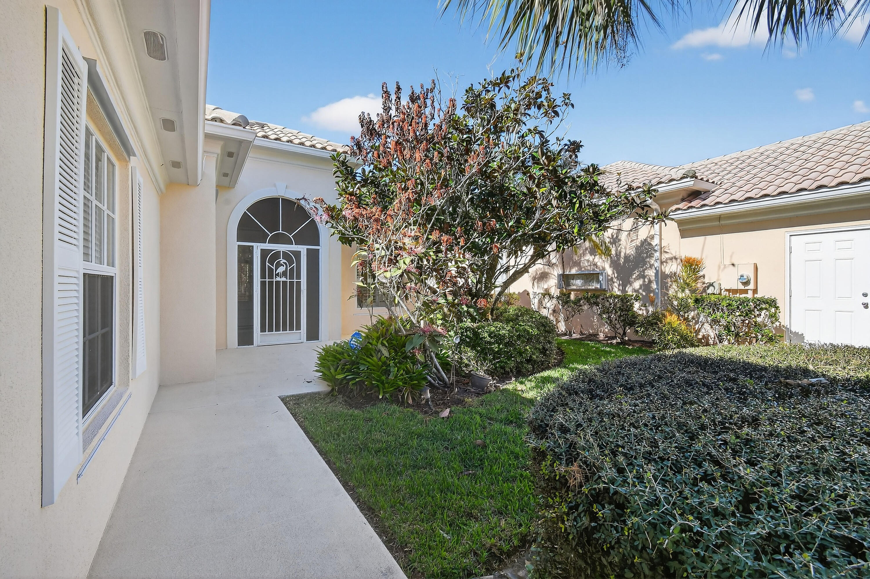 8892 Southeast Eldorado Way Hobe Sound, FL 33455 - Photo 4 of 83 FRONT ENTRY