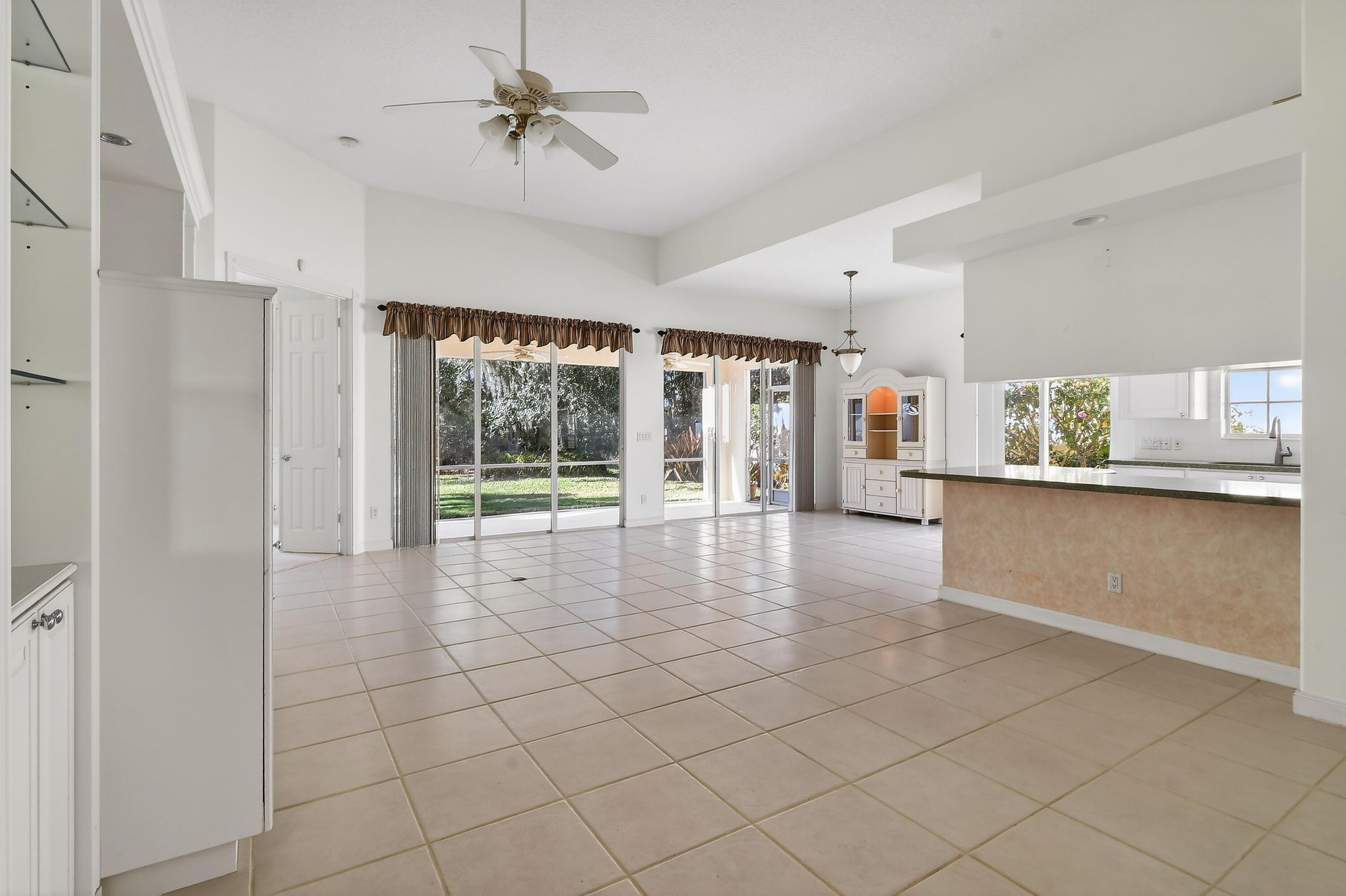 8892 Southeast Eldorado Way Hobe Sound, FL 33455 - Photo 9 of 83 LIVING AREA