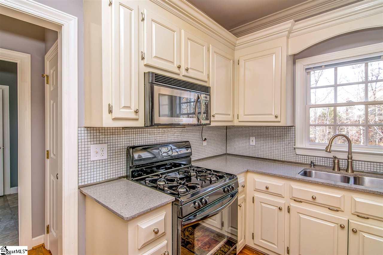 214 Quail Ridge Drive Simpsonville, SC 29680 - Photo 13 of 36 Gallery Image 13