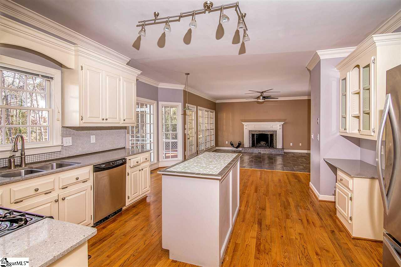 214 Quail Ridge Drive Simpsonville, SC 29680 - Photo 15 of 36 Gallery Image 15
