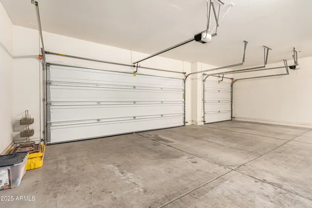 a view of a room with an empty space