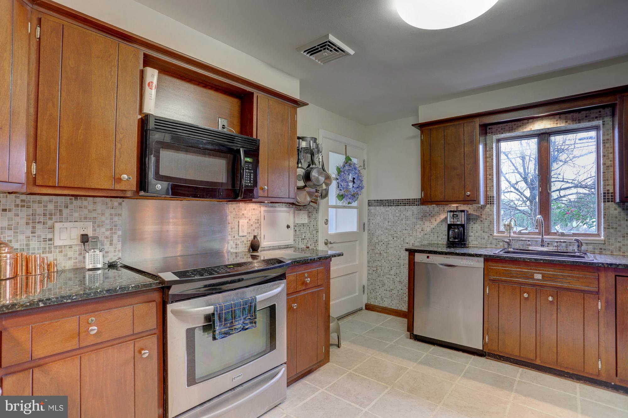 744 Centerville Road Lancaster, PA 17601 - Photo 10 of 46 Gallery Image 10
