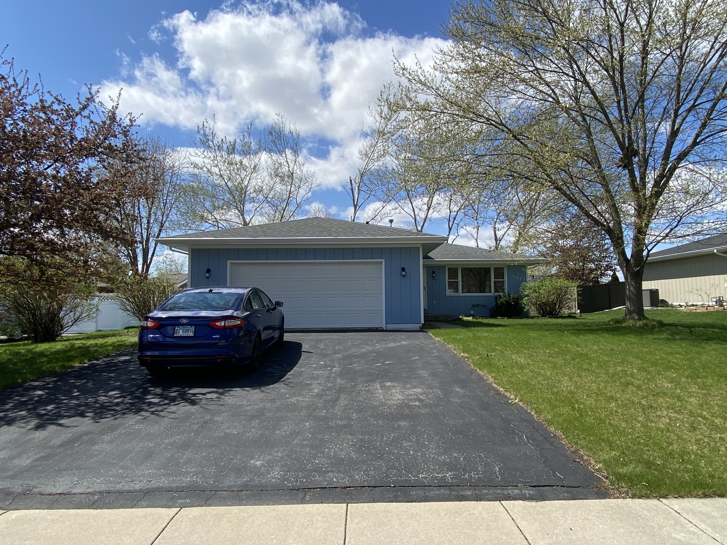 1009 South Cooper Road New Lenox, IL 60451 - Photo 1 of 11