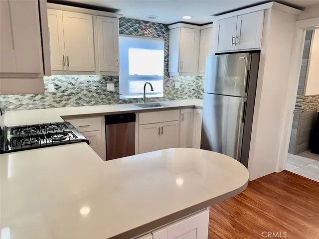 $3,000 | 270 Pearl Street, Unit LOWR, Laguna Beach, CA 92651