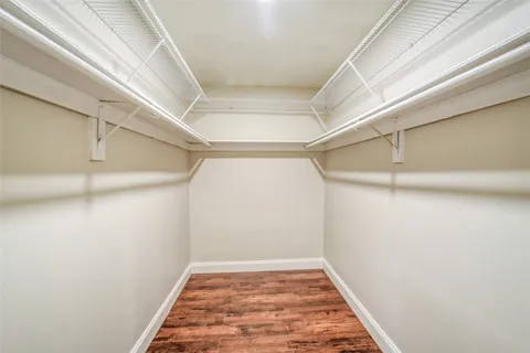 $285,000 | 806 Park Meadow Drive, Katy, TX 77450