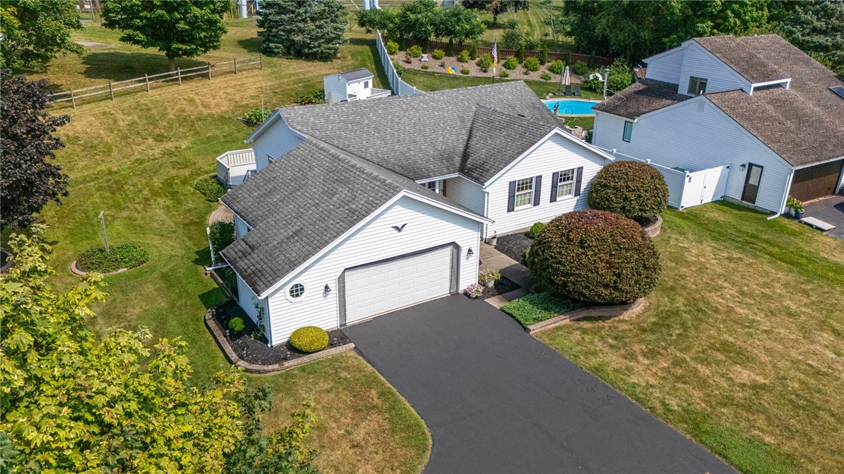 23 Chiswick Drive Riga, NY 14428 - Photo 4 of 44