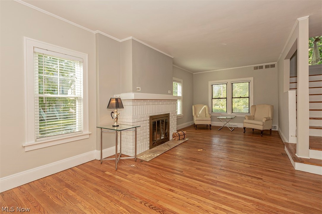 2260 Briarwood Road Cleveland, OH 44118 - Photo 5 of 35