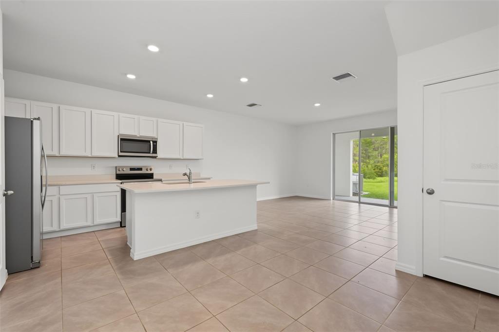 32612 Turtle Grace Loop Wesley Chapel, FL 33545 - Photo 12 of 37 Gallery Image 12