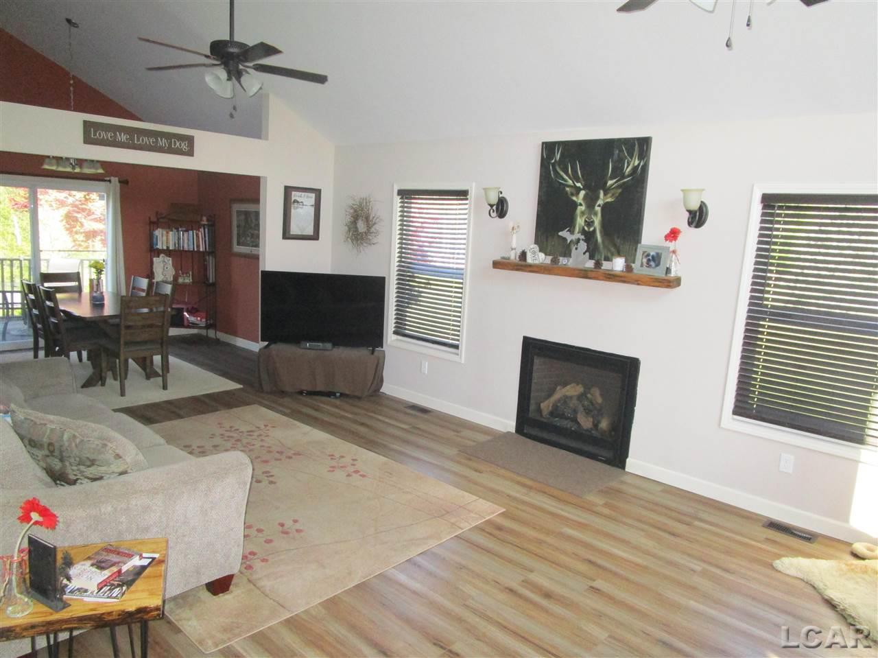 6601 Pocklington Road Britton, MI 49229 - Photo 12 of 25 50041445-20.JPG