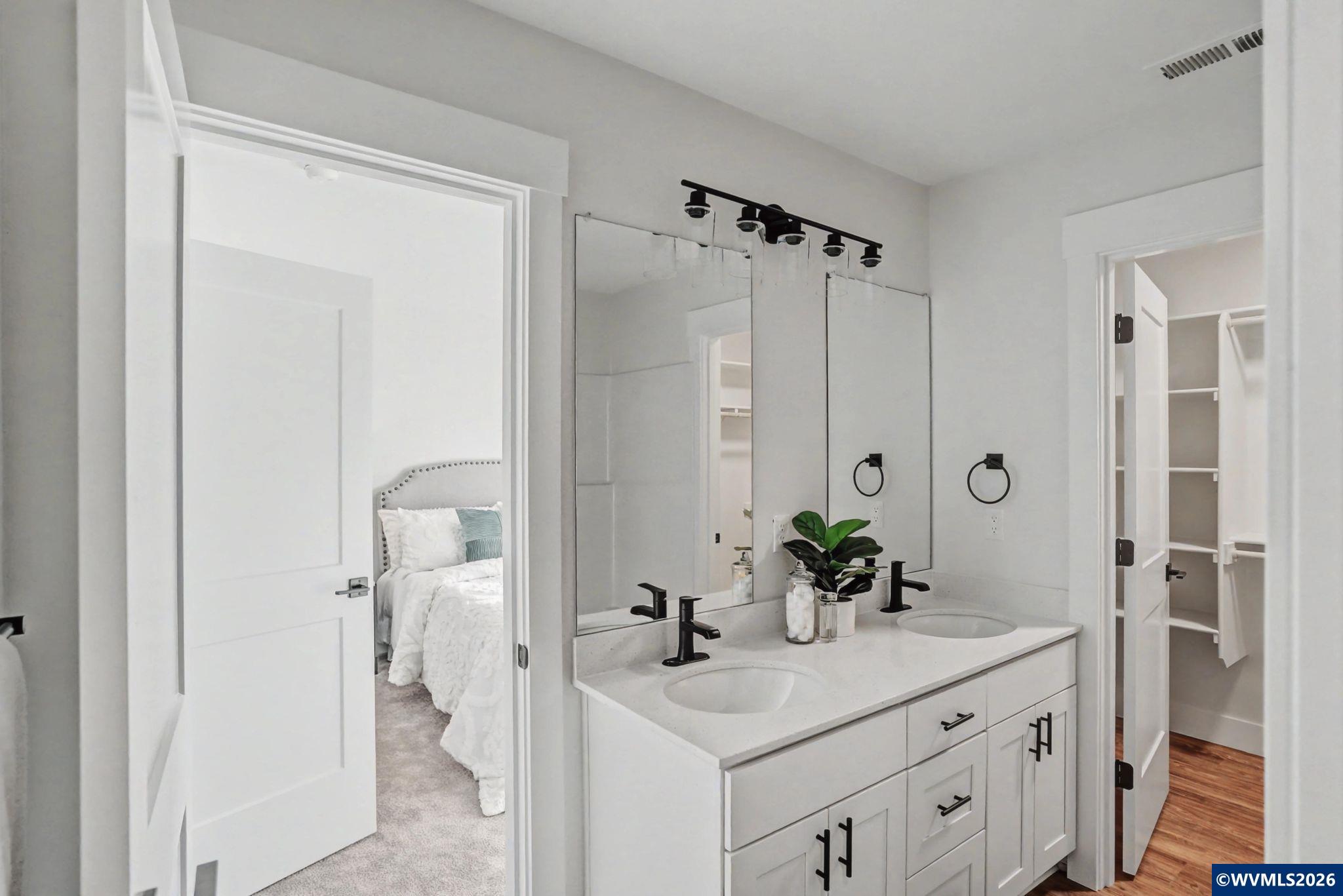 2574 Promise Way Lebanon, OR 97355 - Photo 23 of 35 Gallery Image 23