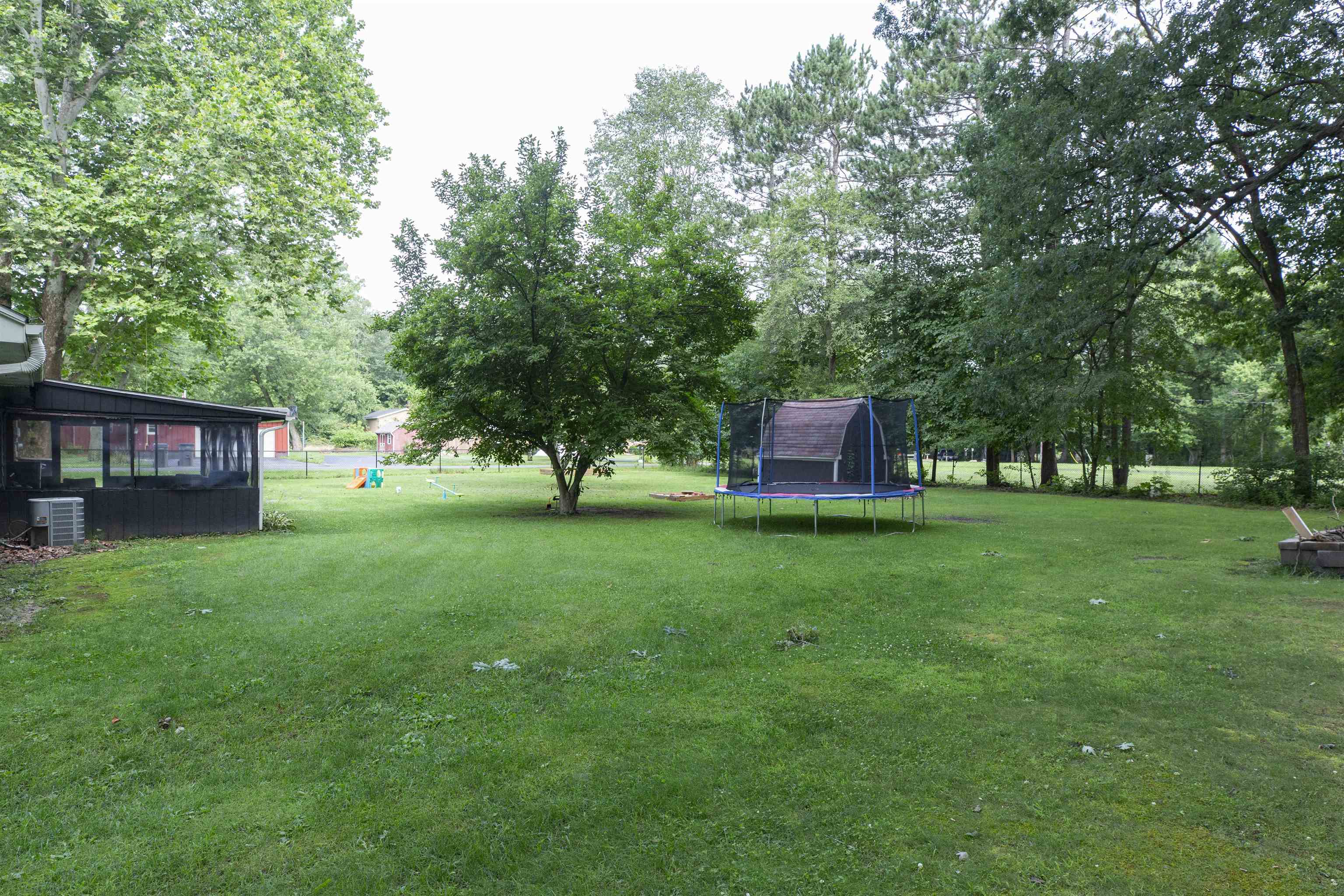 19357 Brick Road South Bend, IN 46637 - Photo 33 of 36