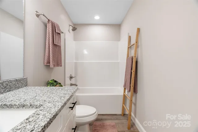 $395,000 | 95 Eastabrook Avenue, Brevard, NC 28712