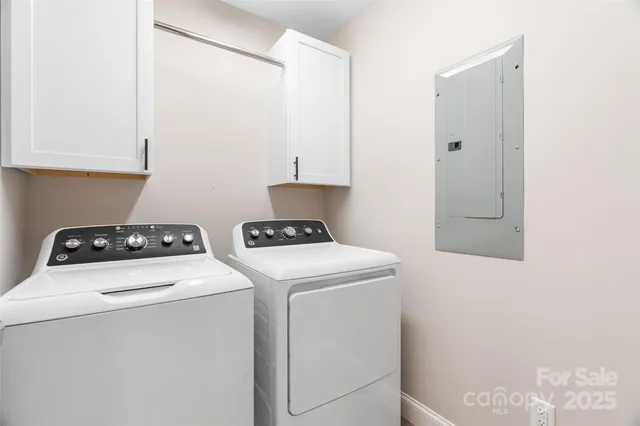 $395,000 | 95 Eastabrook Avenue, Brevard, NC 28712