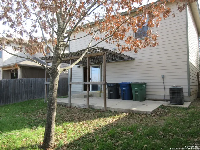 $1,600 | 5015 Bending Trail, San Antonio, TX 78247