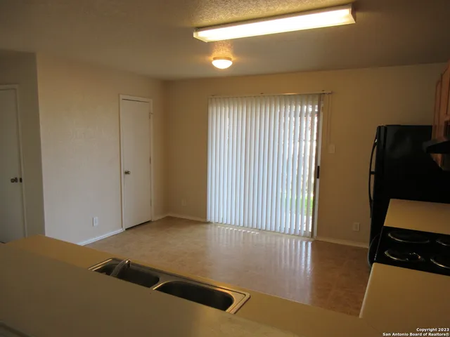 $1,600 | 5015 Bending Trail, San Antonio, TX 78247