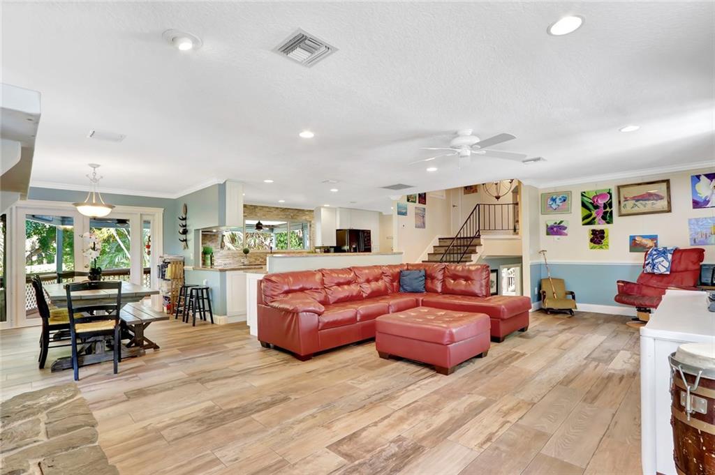2 Knowles Road Sewall's Point, FL 34996 - Photo 10 of 34 Gallery Image 10