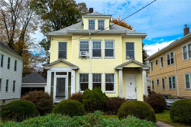 $700,000 | 15 Taft Avenue, Providence, RI 02906