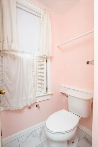 $700,000 | 15 Taft Avenue, Providence, RI 02906