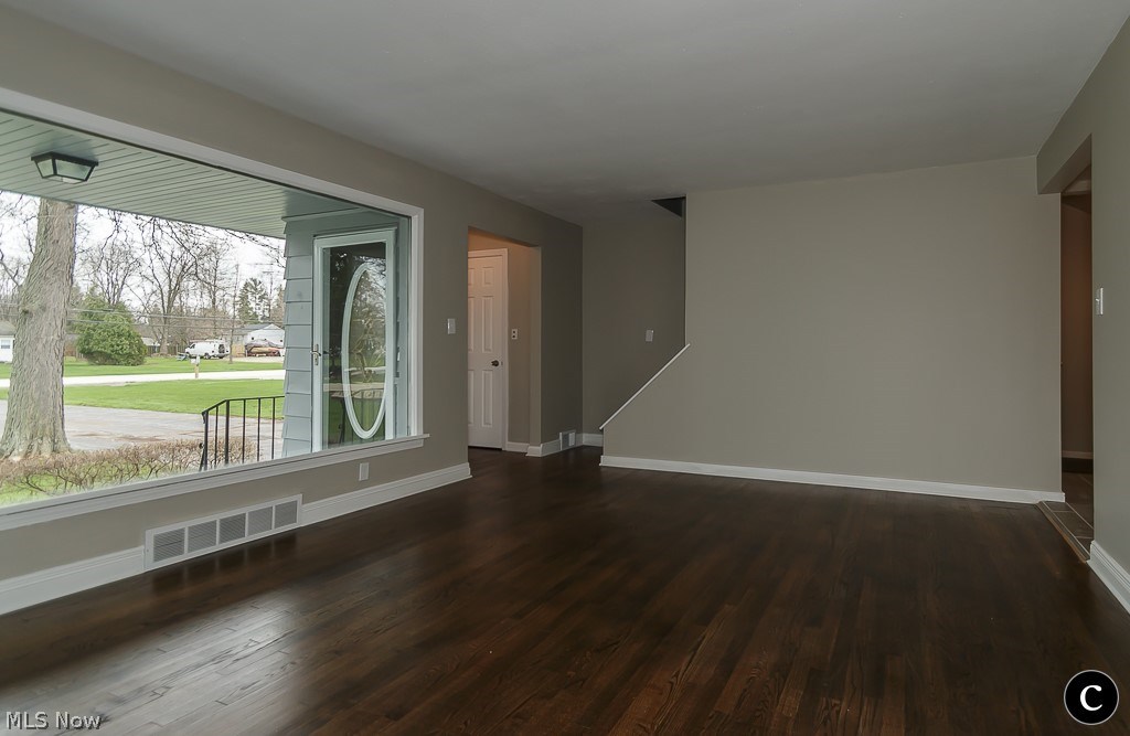 6175 Highland Road Cleveland, OH 44143 - Photo 2 of 31 Gallery Image 2