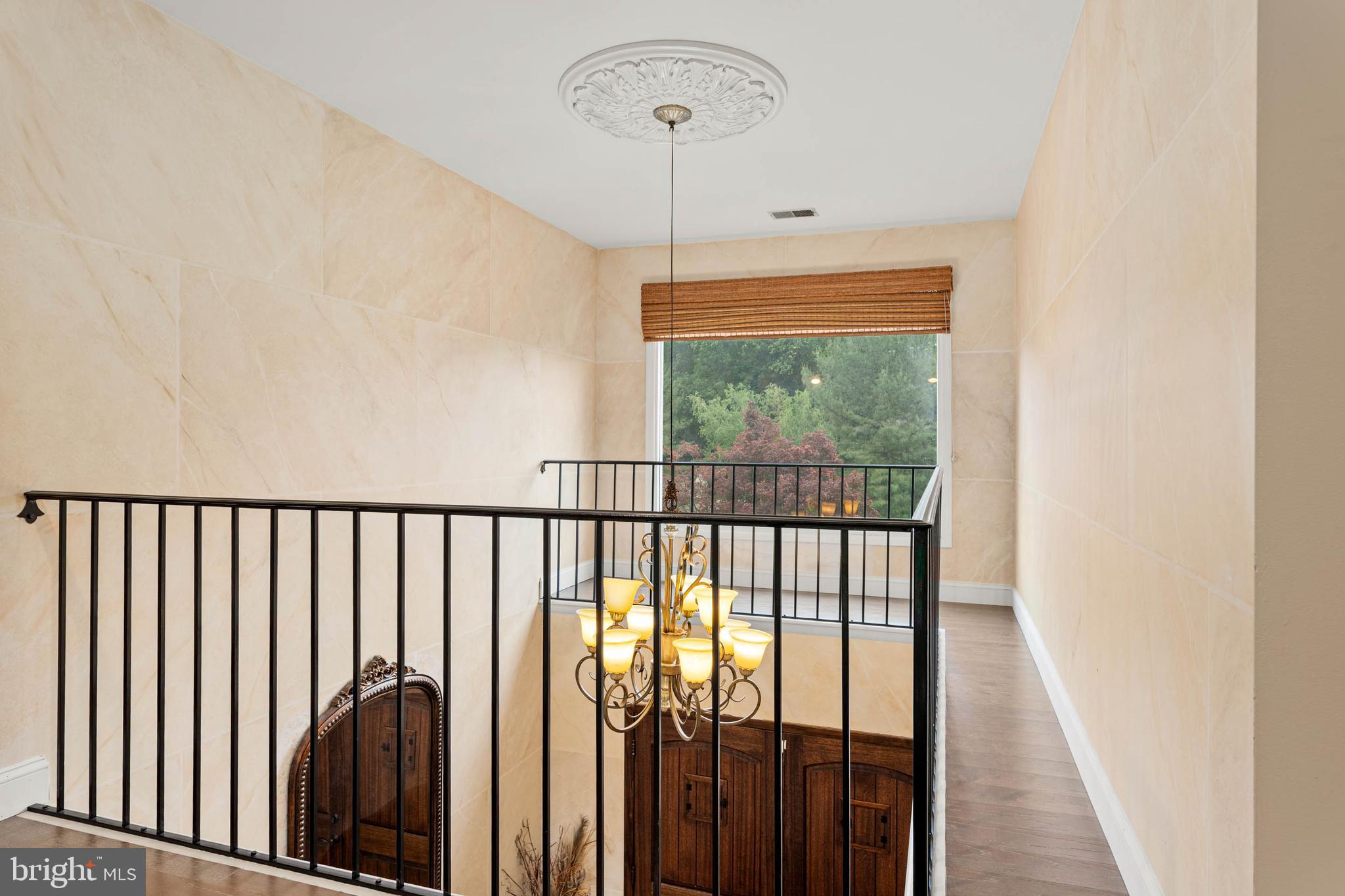 780 Panorama Road Villanova, PA 19085 - Photo 23 of 41 Upper floor foyer