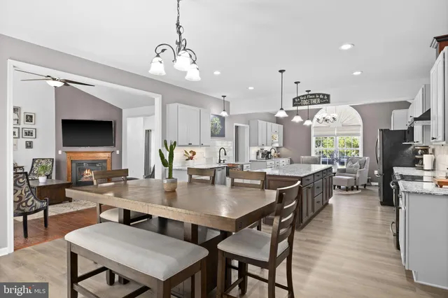 $849,900 | 16725 Bald Eagle Drive, King George, VA 22485