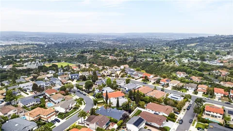 $2,100,000 | 27971 Beechgate Drive, Rancho Palos Verdes, CA 90275