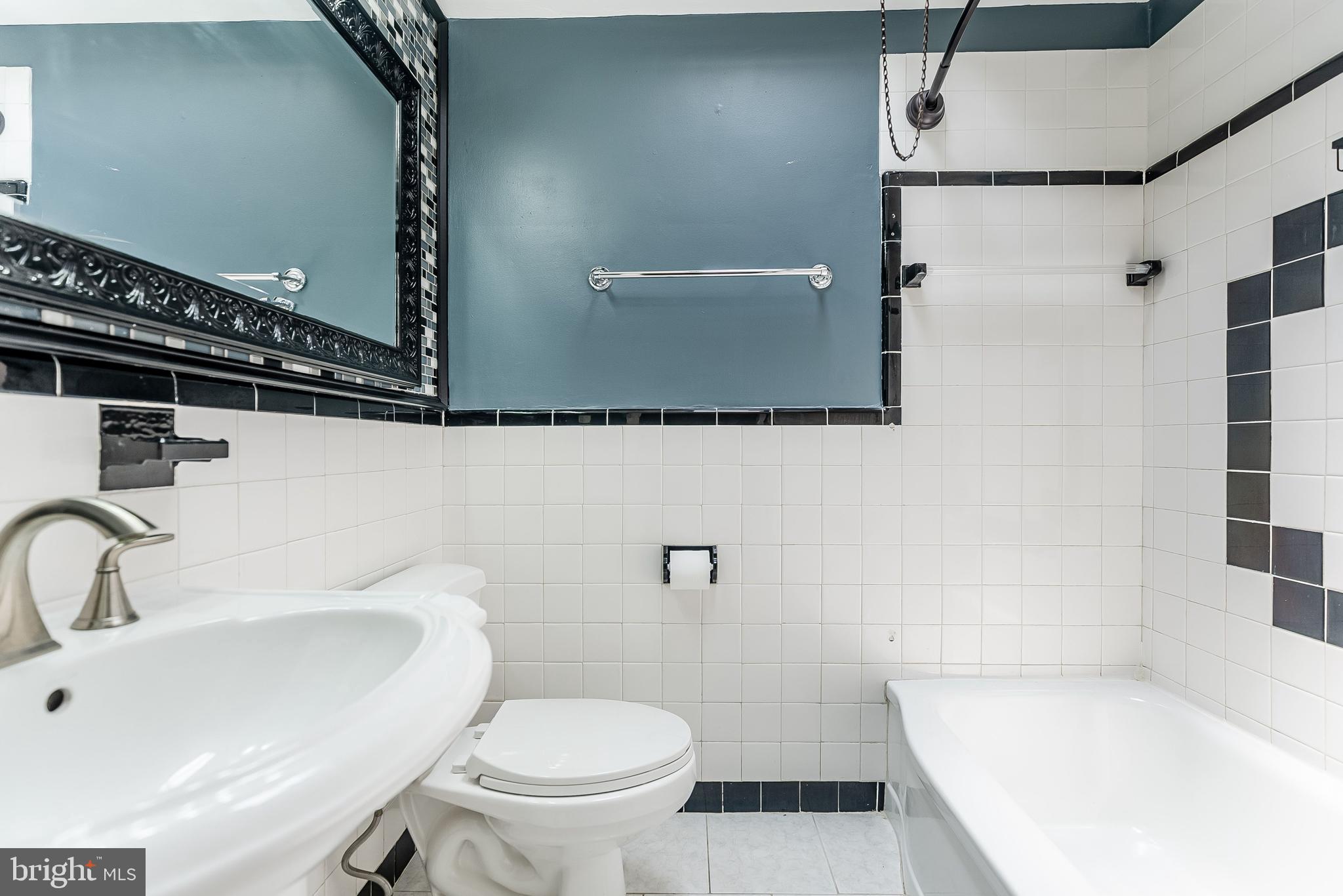 7602 Brockton Road Philadelphia, PA 19151 - Photo 11 of 22 Gallery Image 11