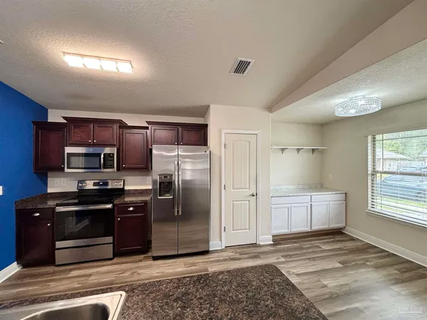 $1,800 | 5143 Carmell Ridge Circle, Milton, FL 32570