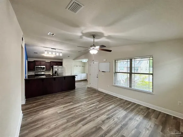 $1,800 | 5143 Carmell Ridge Circle, Milton, FL 32570