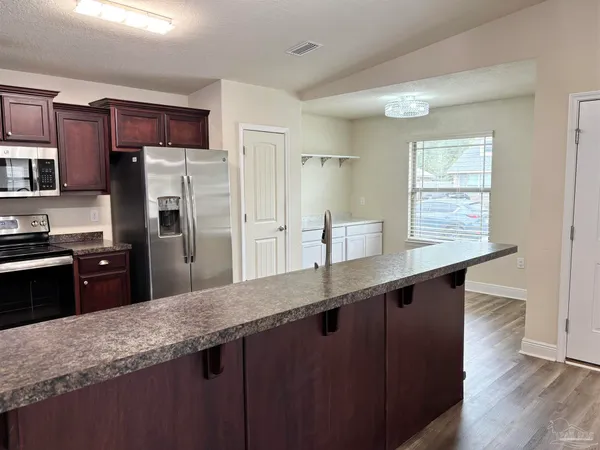 $1,800 | 5143 Carmell Ridge Circle, Milton, FL 32570