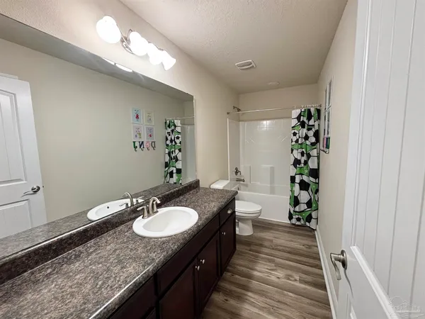 $1,800 | 5143 Carmell Ridge Circle, Milton, FL 32570