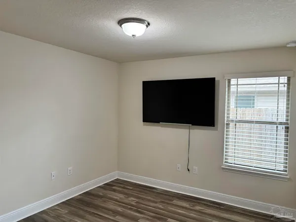 $1,800 | 5143 Carmell Ridge Circle, Milton, FL 32570