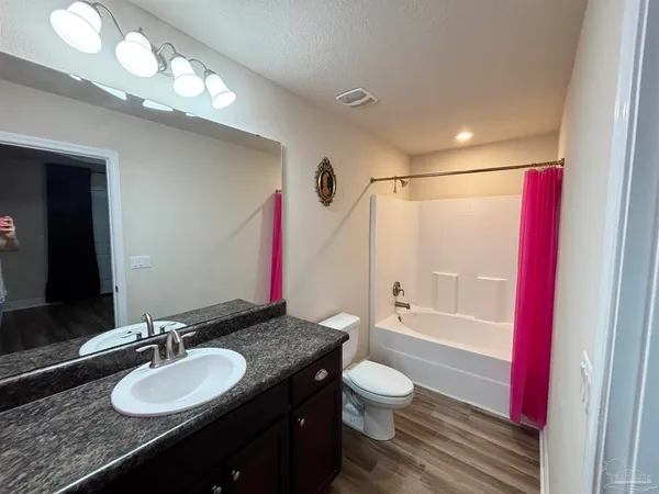 $1,800 | 5143 Carmell Ridge Circle, Milton, FL 32570