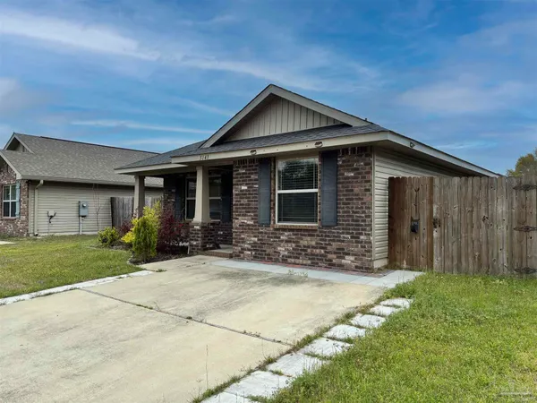 $1,800 | 5143 Carmell Ridge Circle, Milton, FL 32570
