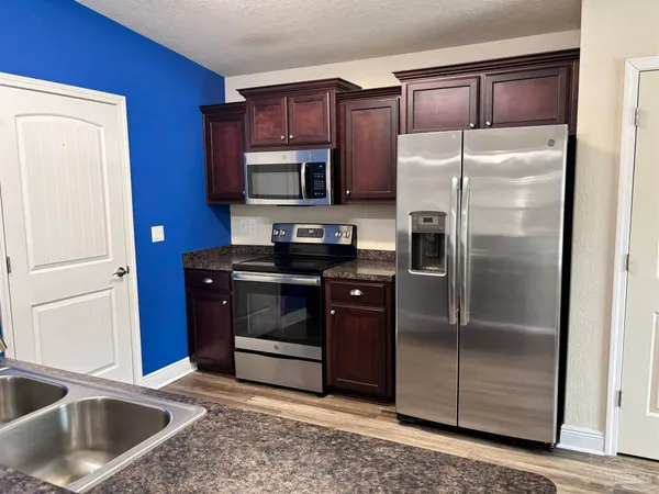 $1,800 | 5143 Carmell Ridge Circle, Milton, FL 32570