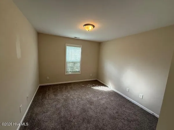 $1,685 | 212 Garden Folly Lane, Richlands, NC 28574