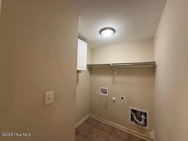 $1,685 | 212 Garden Folly Lane, Richlands, NC 28574
