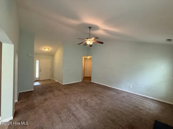 $1,685 | 212 Garden Folly Lane, Richlands, NC 28574